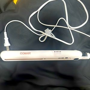 Conair 1” straightener